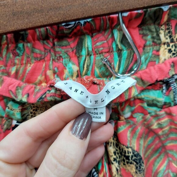Jane + Delancey Womens Red Tropical Print Button-Up Shirt & Elastic Waist Pants - Picture 6 of 9